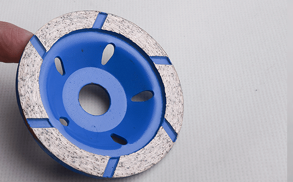 金剛石磨輪的特點以及如何進行選擇的 金剛石磨輪的特點以及如何進行選擇的