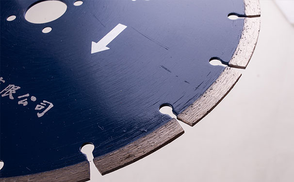 昌利大理石切割片教您更正確的試用金剛石鋸片 昌利大理石切割片教您更正確的試用金剛石鋸片