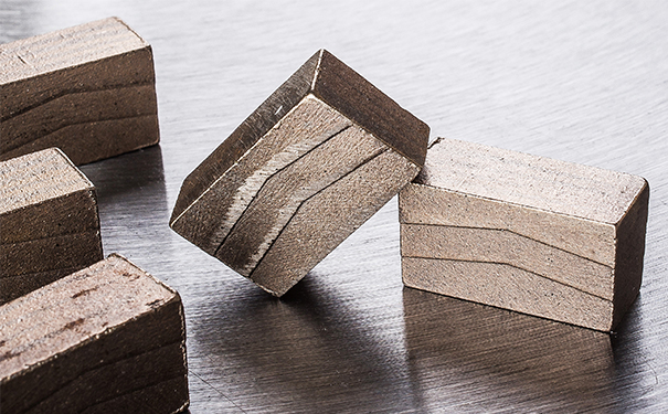 如何提高制作金剛石刀頭技術應用水平 如何提高制作金剛石刀頭技術應用水平